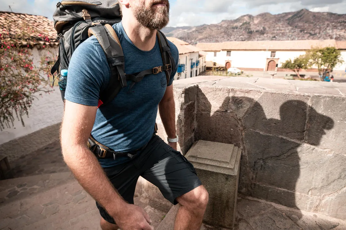Men’s short-sleeved Merino wool hiking travel t-shirt - TRAVEL 500